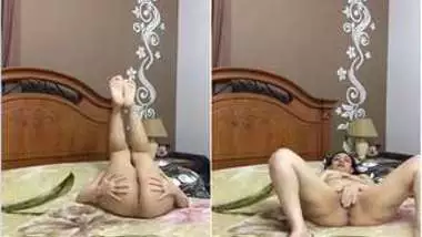 Solo sex in front of camera in the nude is what Indian is good at
