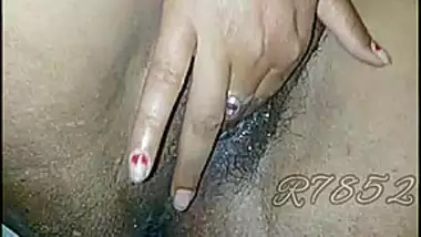 Desi Kolkata Girl Fingering And Squirting Her Tight Pussy For Her Boyfriend