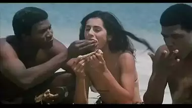 Indian Actress Kitu Gidwani Topless Hot Indians Porn