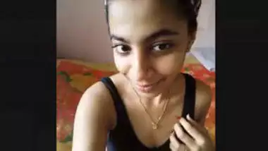 Hot bhabhi selfie for boyfriend