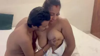 INDIAN STEP BROTHER FUCKING HARD