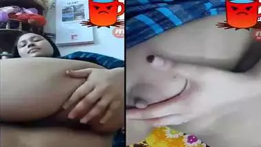 Cute bhabhi in affair with Facebook friend and nude call