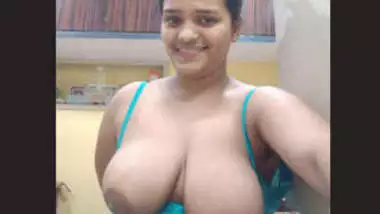 Desi Horny Huge Booby Girl 4 Videos Part 2