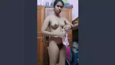 Indian Hot Girl Changing Her Dress