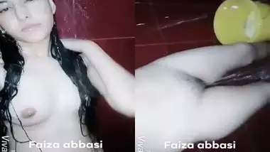 Beautiful sexy Paki girl bathing nude on cam